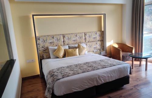 Kumarhatti Hotel | Wood Creek Resort & Spa Kasauli