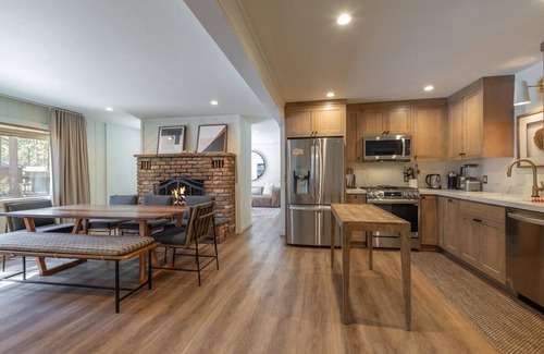 Kings Beach Cabin | Wood FP, True Treasure at Rainbow's End, High Design, Great Yard, EV Charger