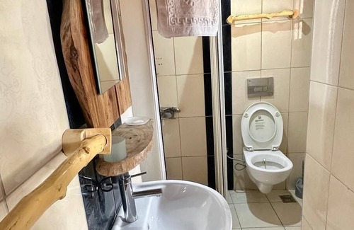 Kaleici Hotel | Wood House