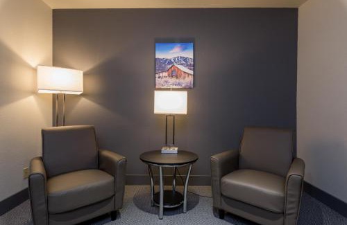 Hailey Hotel | Wood River Inn & Suite
