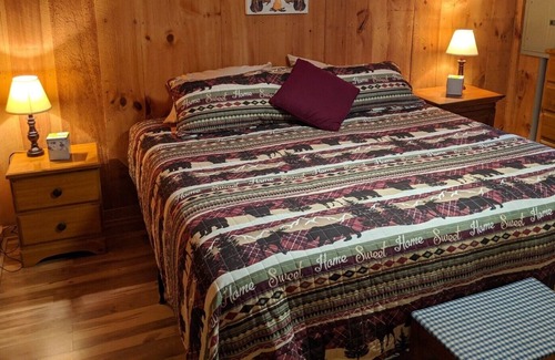 Sylva House | Woodard Cabin in Sylva