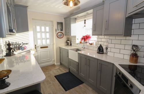 Allonby Cottage | Woodbine Cottage