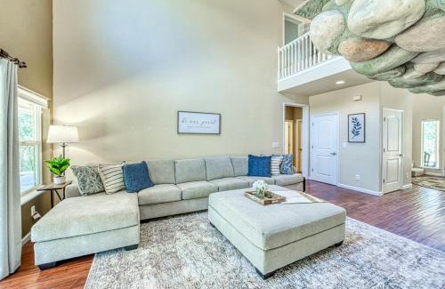 Mariposa House | Wooded Bliss