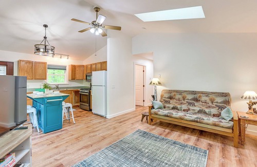 Farwell Cottage | Wooded Country Home w/Spacious Deck in Farwell!