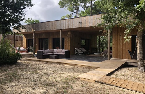 Biscarrosse House | Wooden villa in the Golf - Large terrace overlooking the forest - Close to the lake