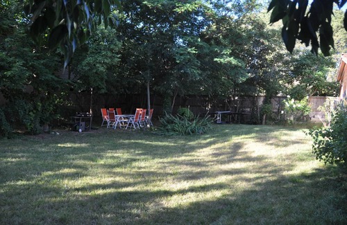 Aiguelongue House | Wooden villa with pool and garden in Montpellier near streetcar and shops