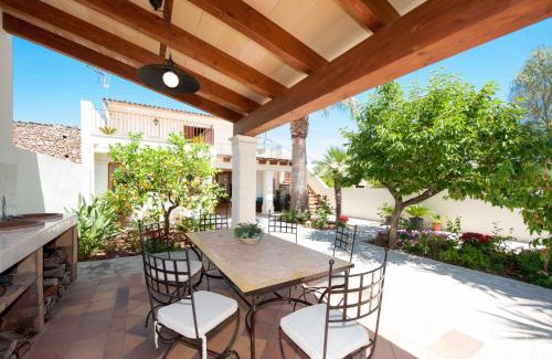 Ariany House | Woodhouse
