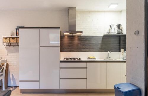 Stramproy House | Woodland Bungalow w BBQ