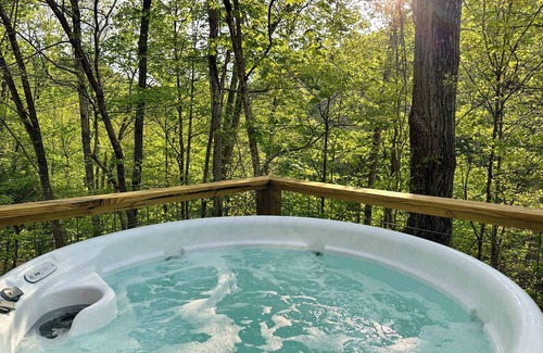 Stanton Cabin | Woodland Escape | Hot Tub | RRG | Brand New