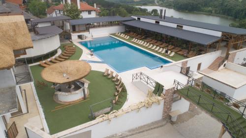 Kragujevac Bed & Breakfast | Woodland Resort