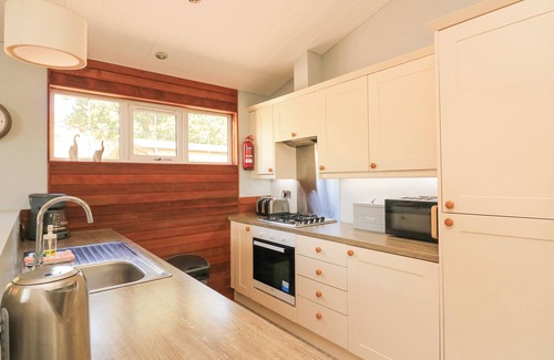 Liverton Cottage | Woodland View 7 - Oak Cabin