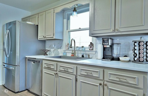 Columbus House | Woodmere House: Room to Breathe, Moments to Make