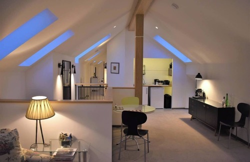 Newburgh House | Woodmill Arches-1 Bed Barn-Sleeps 2-Parking