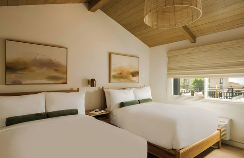 Laguna Beach Hotel | Woods Cove Hotel Laguna Beach, Sonder by Marriott Bonvoy