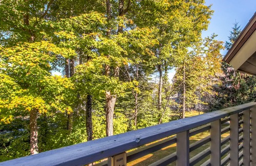 Killington Condo | Woods Resort Village 10 Cozy Killington Escape –1BR + Loft, Fireplace, Pool & Hot Tub Access