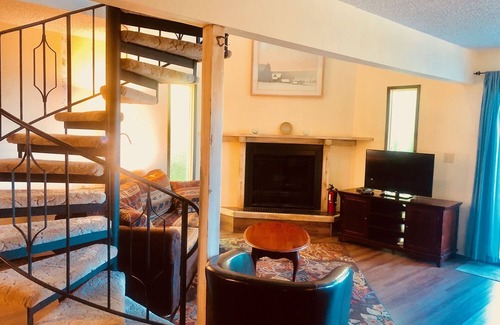 Homer Apartment | Woodside Suite #3 - Modest suite in downtown Homer, walking distance to all attractions