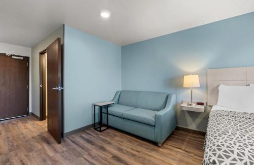 Charlotte Hotel | WoodSpring Suites Charlotte - Arrowood