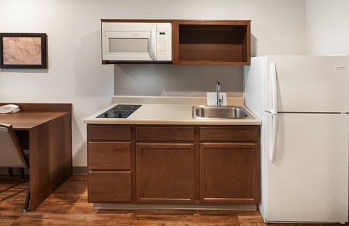 West San Antonio Hotel | WoodSpring Suites Lackland near Sea World