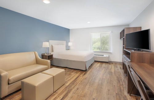 West San Antonio Hotel | WoodSpring Suites Lackland near Sea World