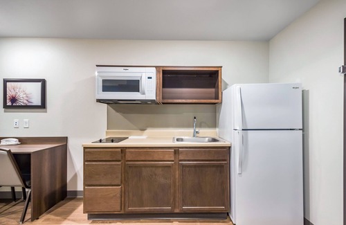 North San Antonio - SAT Hotel | WoodSpring Suites San Antonio Fort Sam