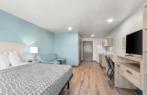 Tucson Hotel | WoodSpring Suites Tucson Medical Center