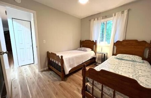 Interlochen House | Woodview // Interlochen Home Near Beaches, Arts, & Northern Michigan Fun!