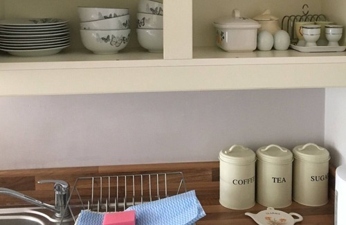 Cutthorpe House | Woodview lodge beautiful walks from door pet friendly level access through out
