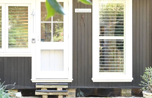Mount Irvine House | Woorailoora- Luxury Adults Only Accommodation
