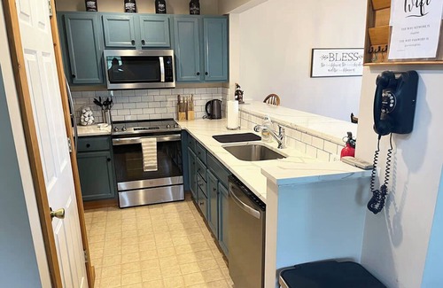 Tannersville House | Work & Play for Executives!