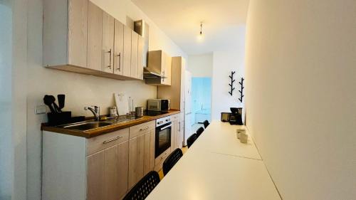 Blankenfelde-Mahlow Apartment | Work & Stay- vollausgestattet mit Garten & Parkplatz