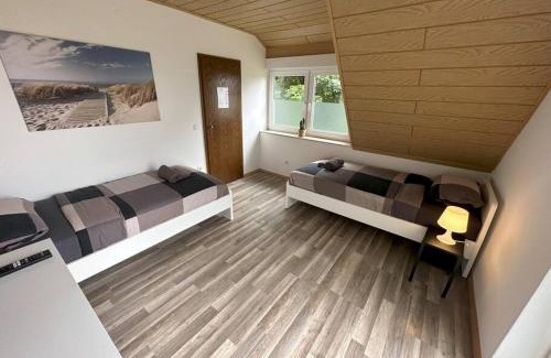 Pfalzdorf Apartment | Worker Place mit Wintergarten