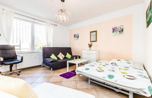 Troisdorf Apartment | Workers Apartment Troisdorf Spich