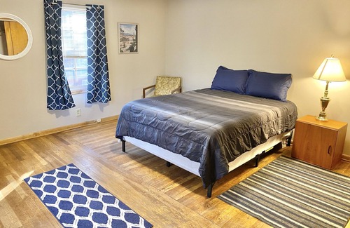 East Cleveland House | Workforce Housing & Extended Stays - Spacious Home