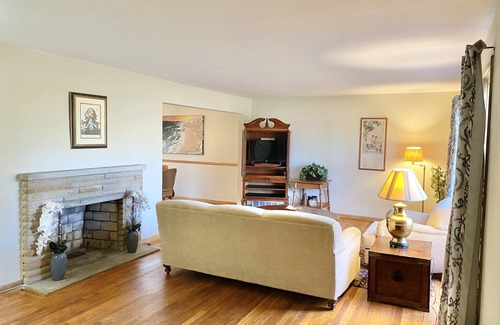 East Cleveland House | Workforce Housing & Extended Stays - Spacious Home