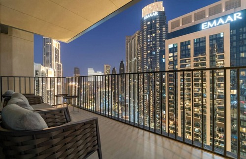 Za'abeel 2 Apartment | WORLD CLASS | 2BR | Downtown View