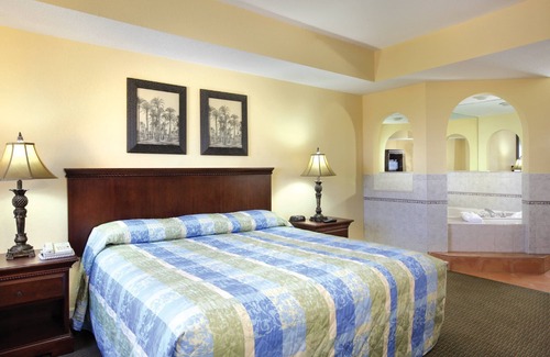 Pompano Beach Resort | World-class concerts, events, unique galleries!