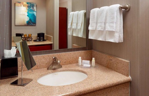 Home Park Hotel | World of Coca-Cola Tour! Seasonal Outdoor Pool, Pet-friendly Property!
