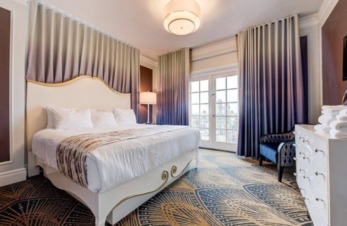 Park West Hotel | WorldMark Inn at the Park - 2 Bedroom Deluxe Two Doubles