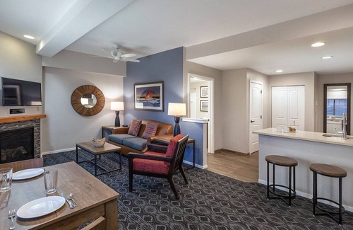 West Yellowstone Resort | Worldmark West Yellowstone Resort close to West Gate. Available 2-9 July 26.