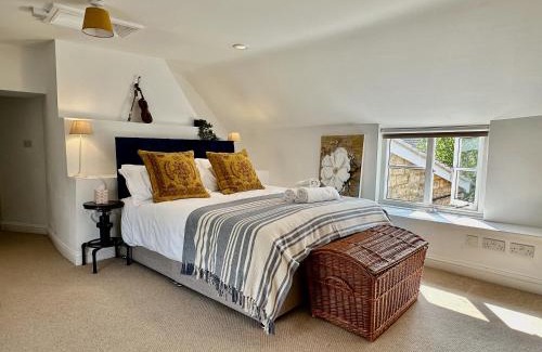 Stamford House | Wothorpe House, 4 bed, Stamford Centre by Belmont Places