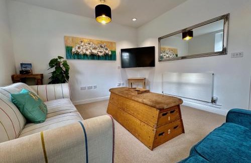 Stamford House | Wothorpe House, 4 bed, Stamford Centre by Belmont Places
