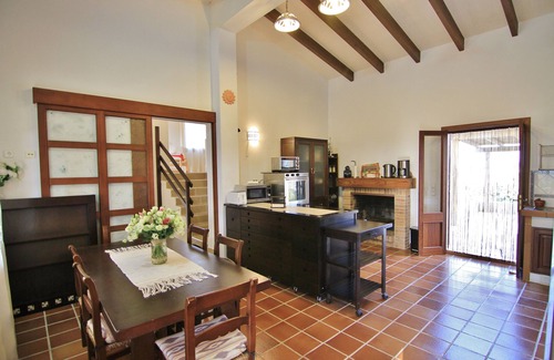 Manacor Cottage | Wow! 7 or + nights 20% off. 10 or + nights 20+20% off. 28 or + nights 20+30% off