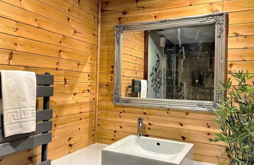 Llanybri House | Wren 8-Hot Tub-Woodland Lodges-St Clears-Carmarthen-Tenby