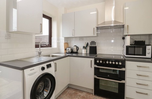 Wyke Regis Cottage | Wren Cottage