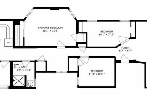 Lakeview Apartment | Wrigleyville Getaway