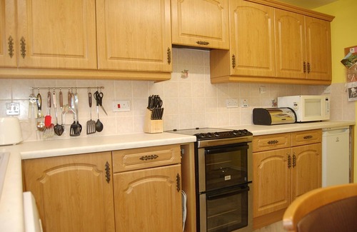 Tywyn House | Wulfrun Bungalow in Tywyn