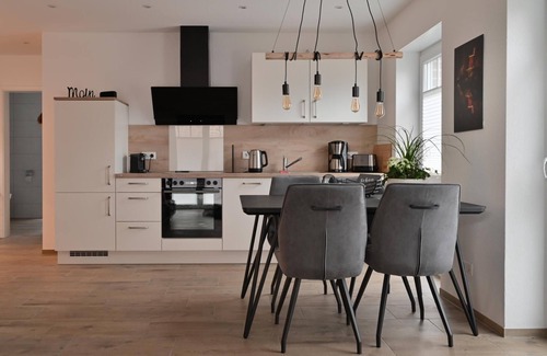 Greetsiel Apartment | Wunderschöne Hunde- und Rollstuhlfreundliche Ferienwohnung in Greetsiel!