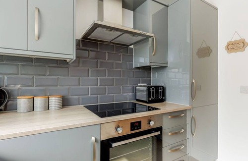 Swanage Cottage | Wye Knot - an apartment that sleeps 4 guests in 2 bedrooms