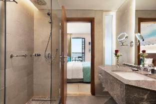 Rumailah Hotel | Wyndham Garden Ajman Corniche