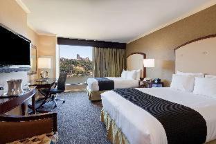 Downtown Pittsburgh Hotel | Wyndham Grand Pittsburgh